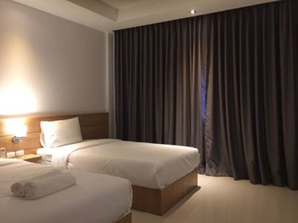 B Boutique Residence Surat Thani Exterior photo