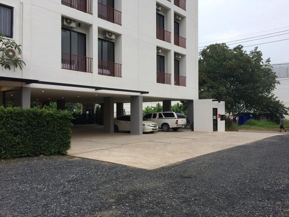 B Boutique Residence Surat Thani Exterior photo